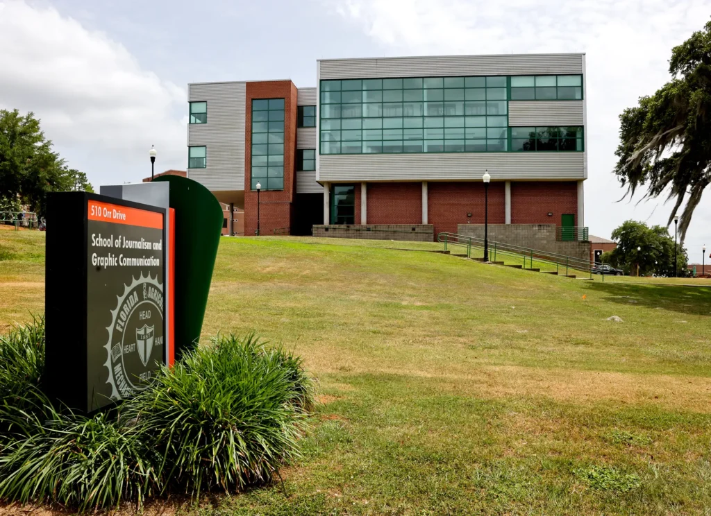 Exterior of the School of Journalism and Graphic Communication on Orr Drive